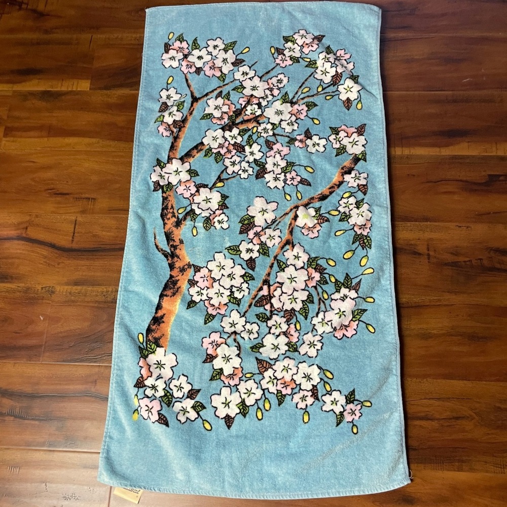Vintage Hilasal Cherry Blossom Bath Towel Size 23x45 Blue Floral 1984 Cotton